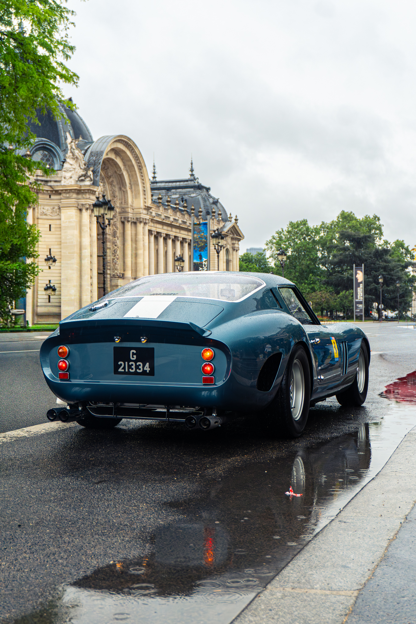 FERRARI